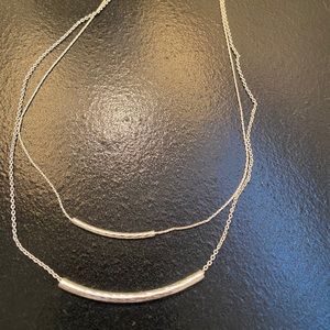 Double chain necklace.